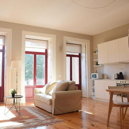 Liiiving In Porto - Vintage Balcony Apartment エクステリア 写真